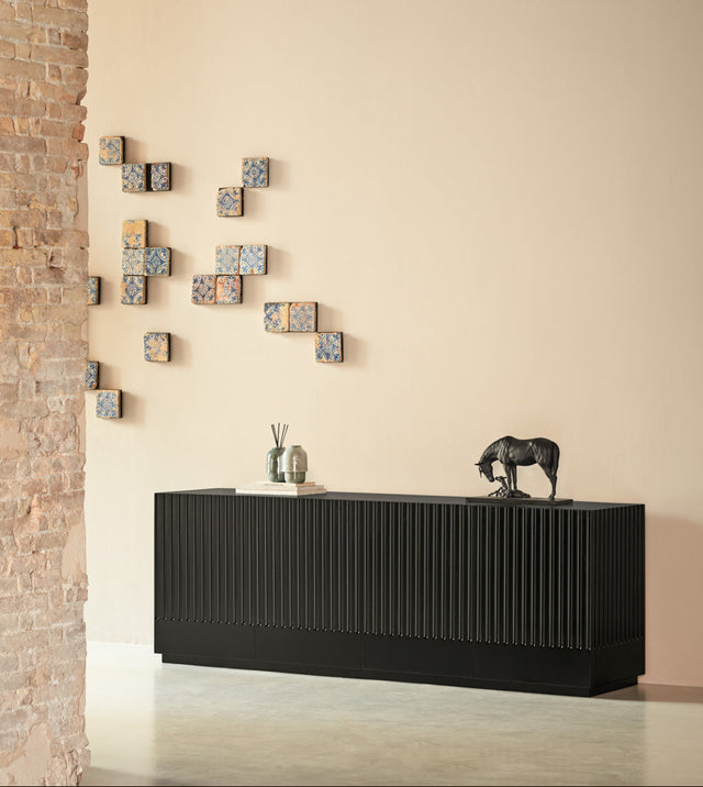 Aparador Doric 198 Negro con acabado negro en ambiente de estilo nórdico