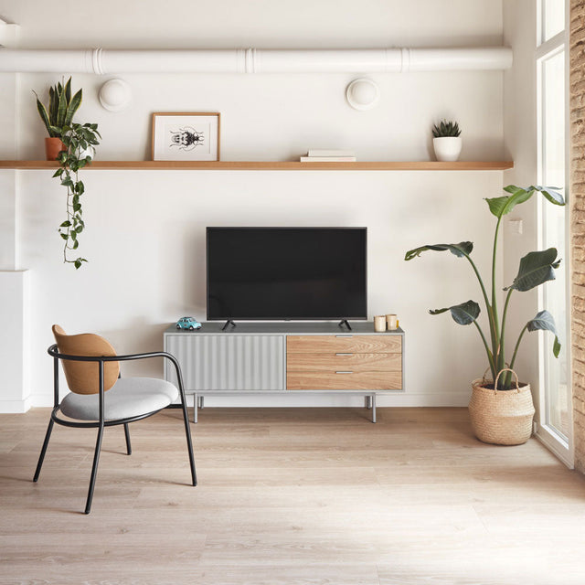 Mueble TV Sierra 140 en ambiente de estilo nórdico