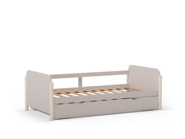 Cama Infantil Nido Lily 198 Crema con acabado crema en ambiente de estilo nórdico