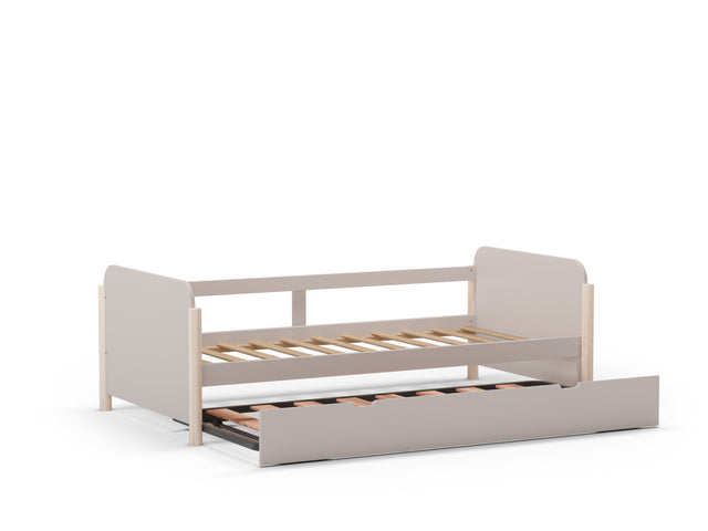Cama Infantil Nido Lily 198 Crema con acabado crema en ambiente de estilo nórdico