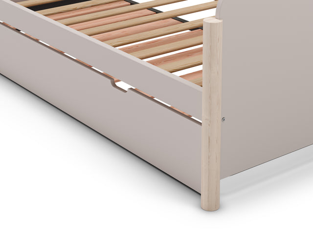 Cama Infantil Nido Lily 198 Crema con acabado crema en ambiente de estilo nórdico