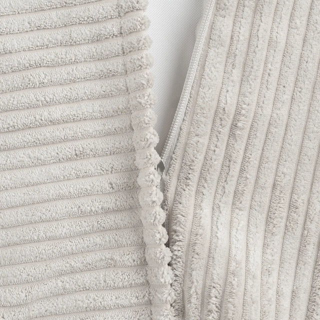 Mueble Puf Tumbona de Pana Blanco Crema con acabado blanco, acabado crema detalle de estilo nórdico