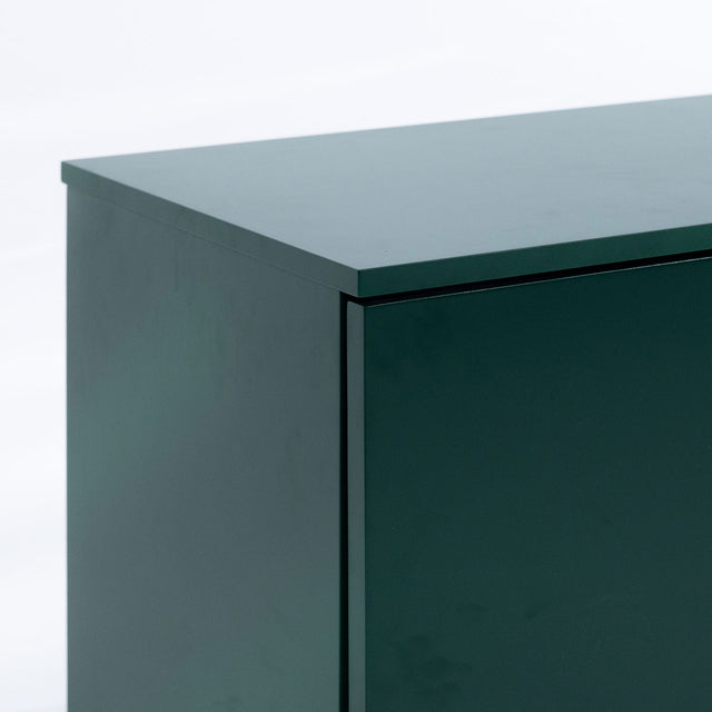 Mueble TV Nolla 150 Verde Musgo con acabado verde detalle de estilo nórdico