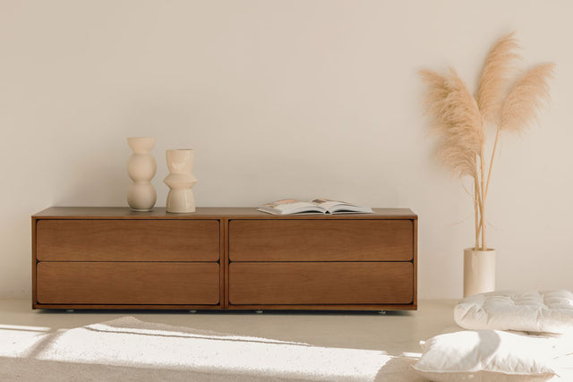 Mueble TV Flotante Penxat 160 4 cajones con nogal vista frontal para salón de estilo nórdico