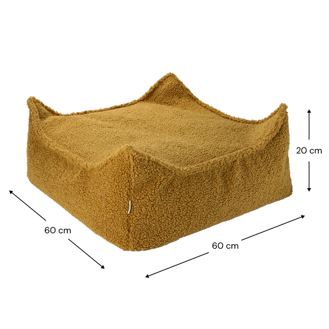 Mueble Puf Infantil Cuadrado de Borreguillo Marrón en ambiente de estilo nórdico